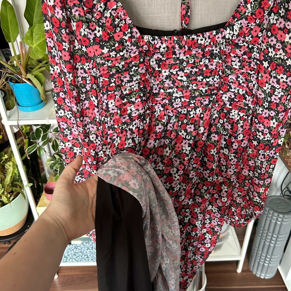 NWOT The Frolic disty floral shirred bust boho maxi dress - Picture 9 of 9